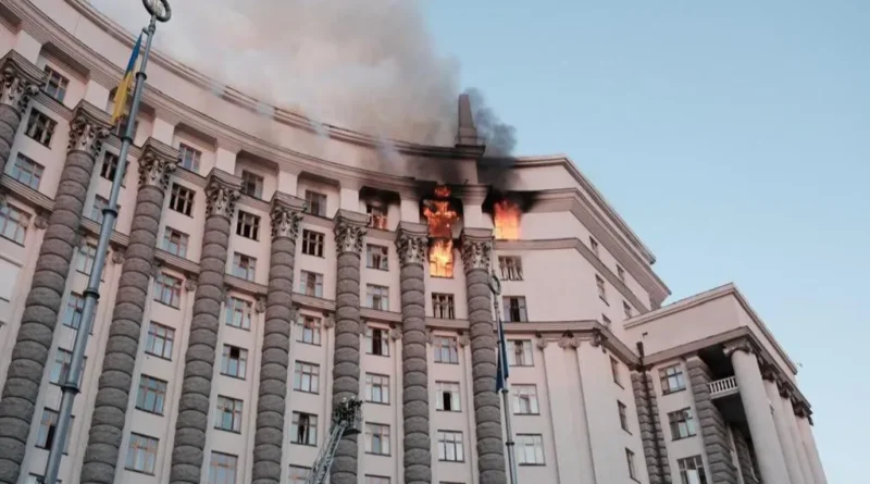 Main Government Building